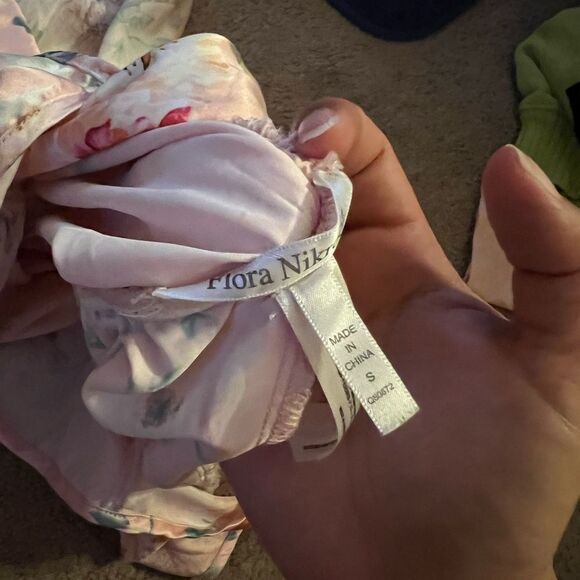 Flora Nikrooz small romper - Picture 10 of 11